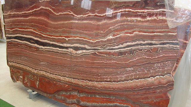 Onyx Rosso Messicano