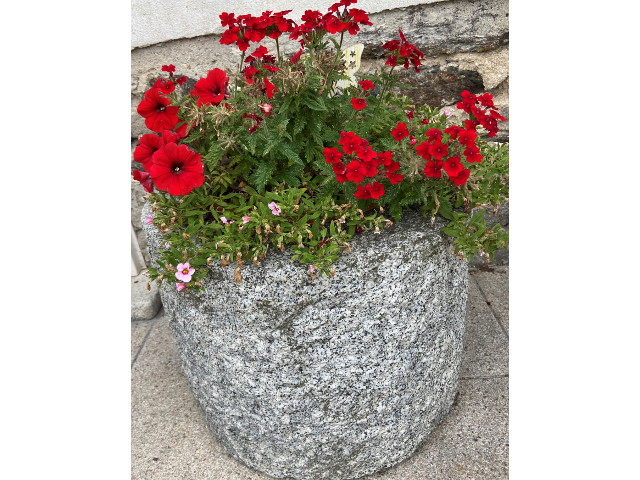 Květináč 25 cm