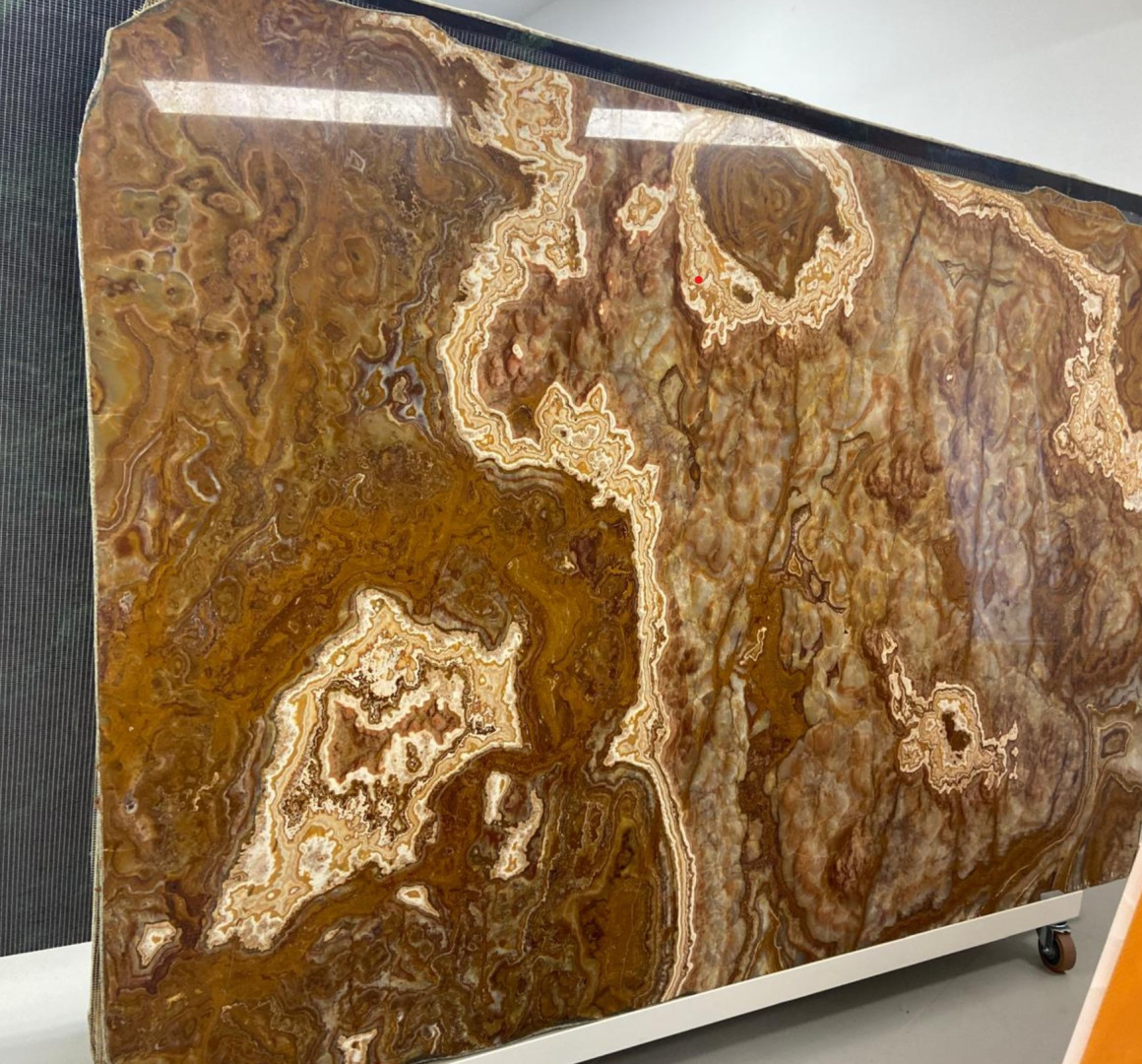Onyx Tiger